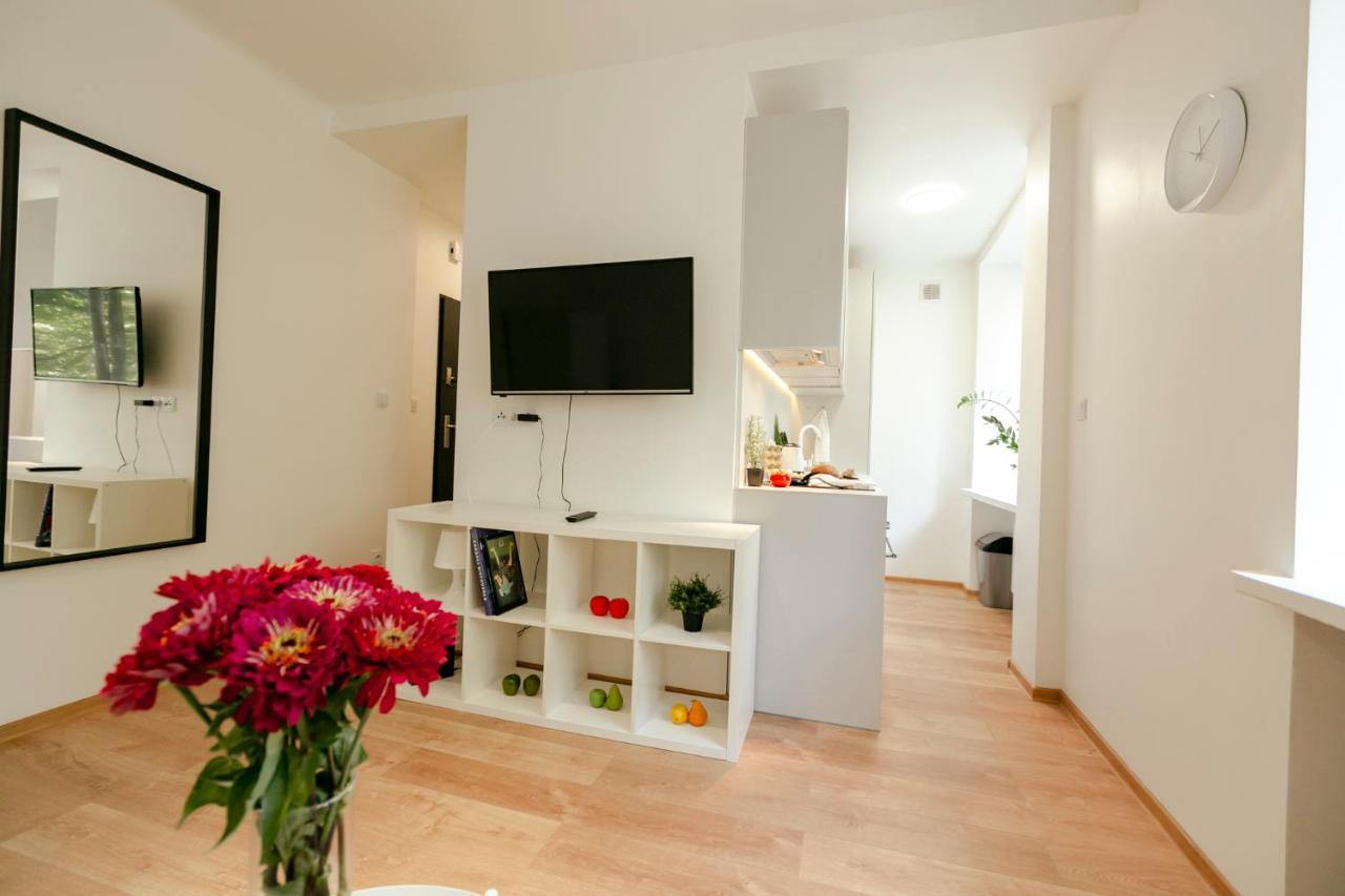 Jana Pawla II 36 - Bezplatny Podziemny Garaz - Free Parking - W Pelni Wyposazone Studio - Better Rental Varşovia Exterior foto